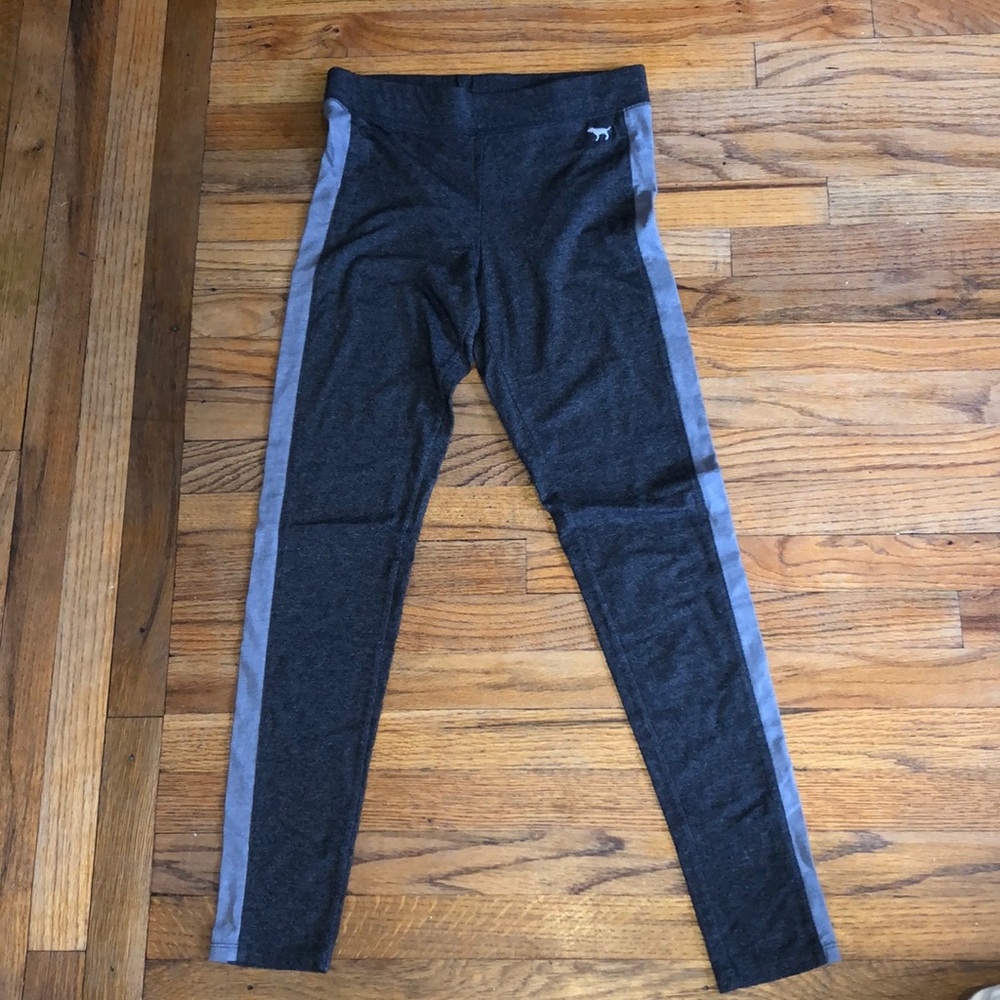 Dark grey and light grey PINK leggings